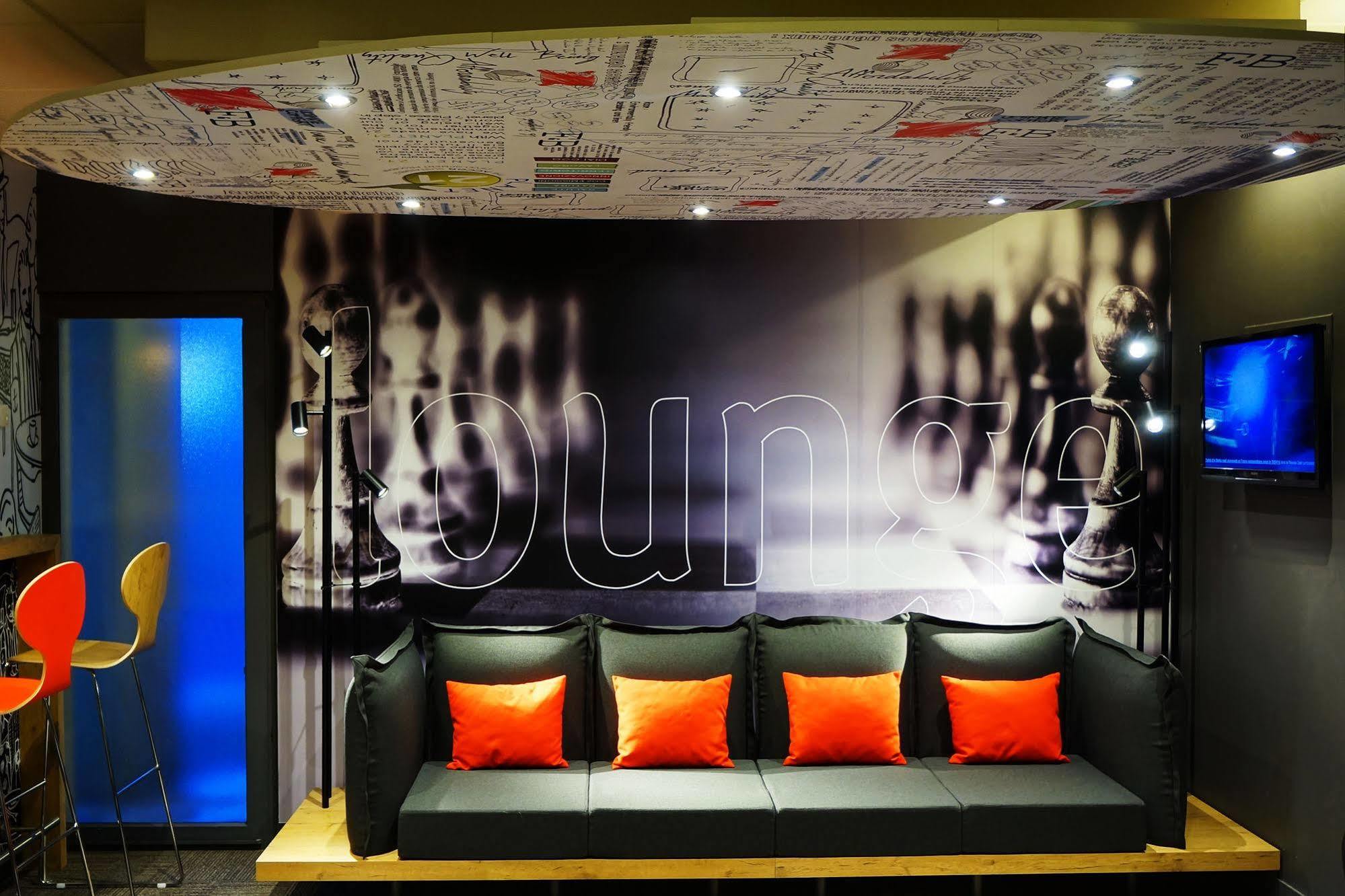 Отель Ibis Orleans Centre Gare Экстерьер фото