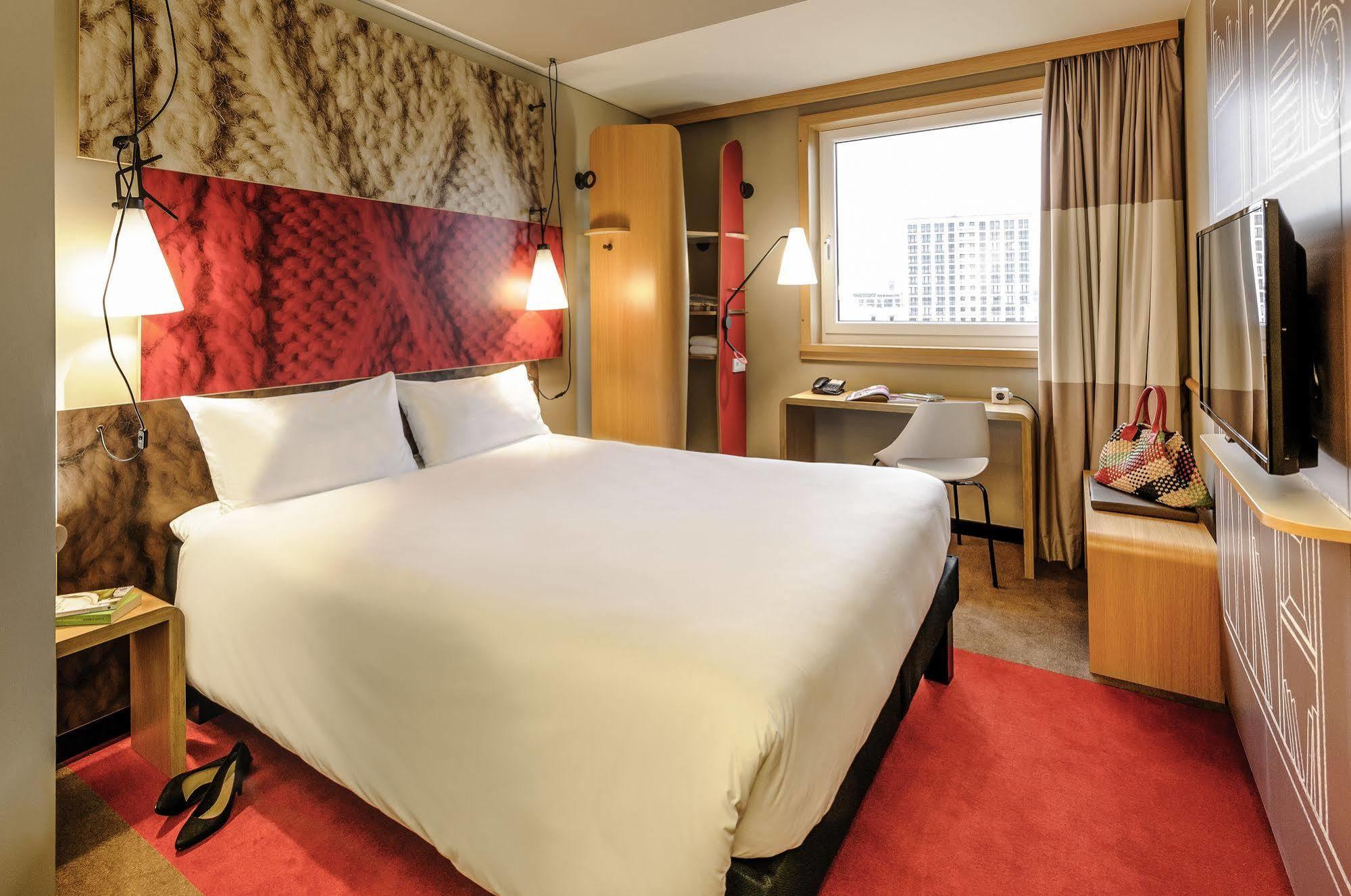 Отель Ibis Orleans Centre Gare Экстерьер фото