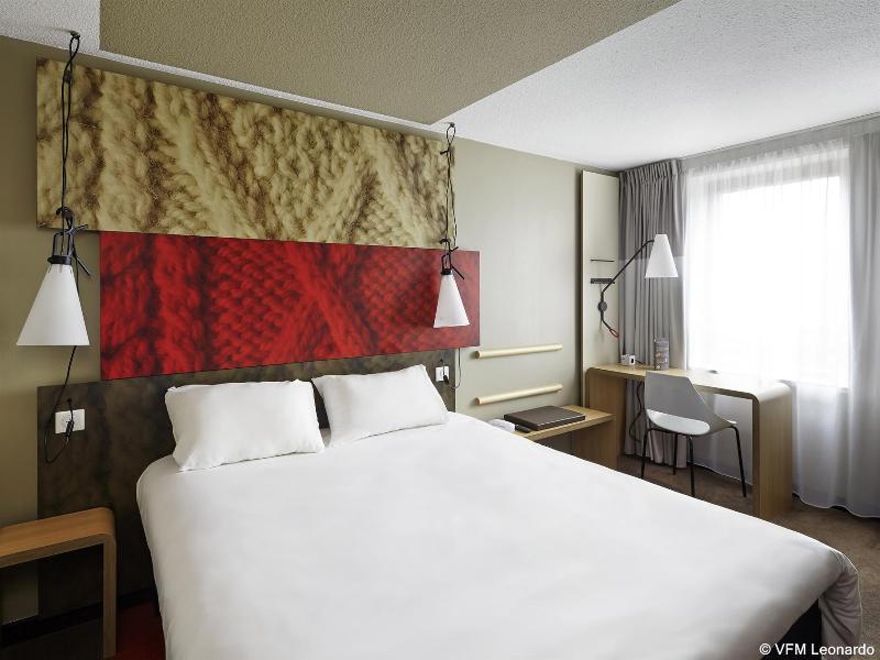 Отель Ibis Orleans Centre Gare Экстерьер фото